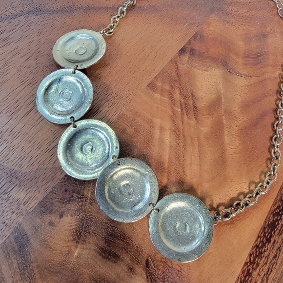 Ruby Rd. Chic Gold and Black Statement Necklace Medallions Chain - Picture 14 of 17